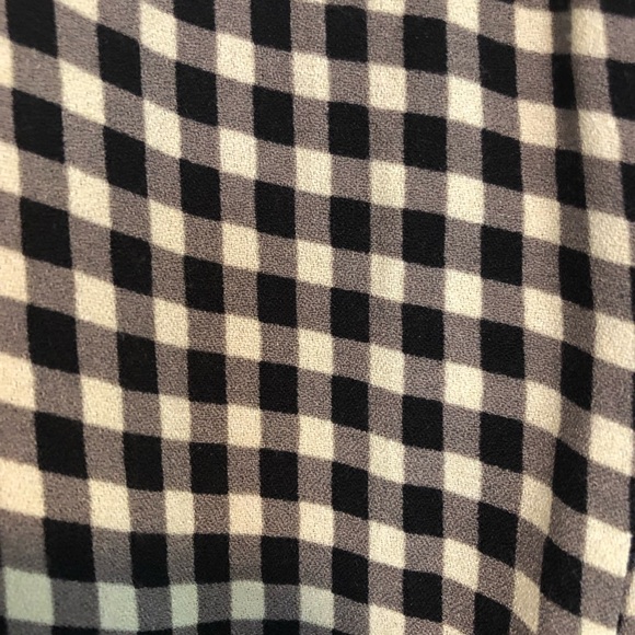 COPY - Reformation Midi Gingham Wrap Dress 0 - Picture 5 of 7